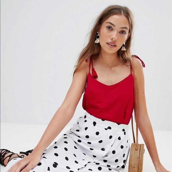 NWT Glamorous Cami Top with Tassel Tie Details - Picture 2 of 10